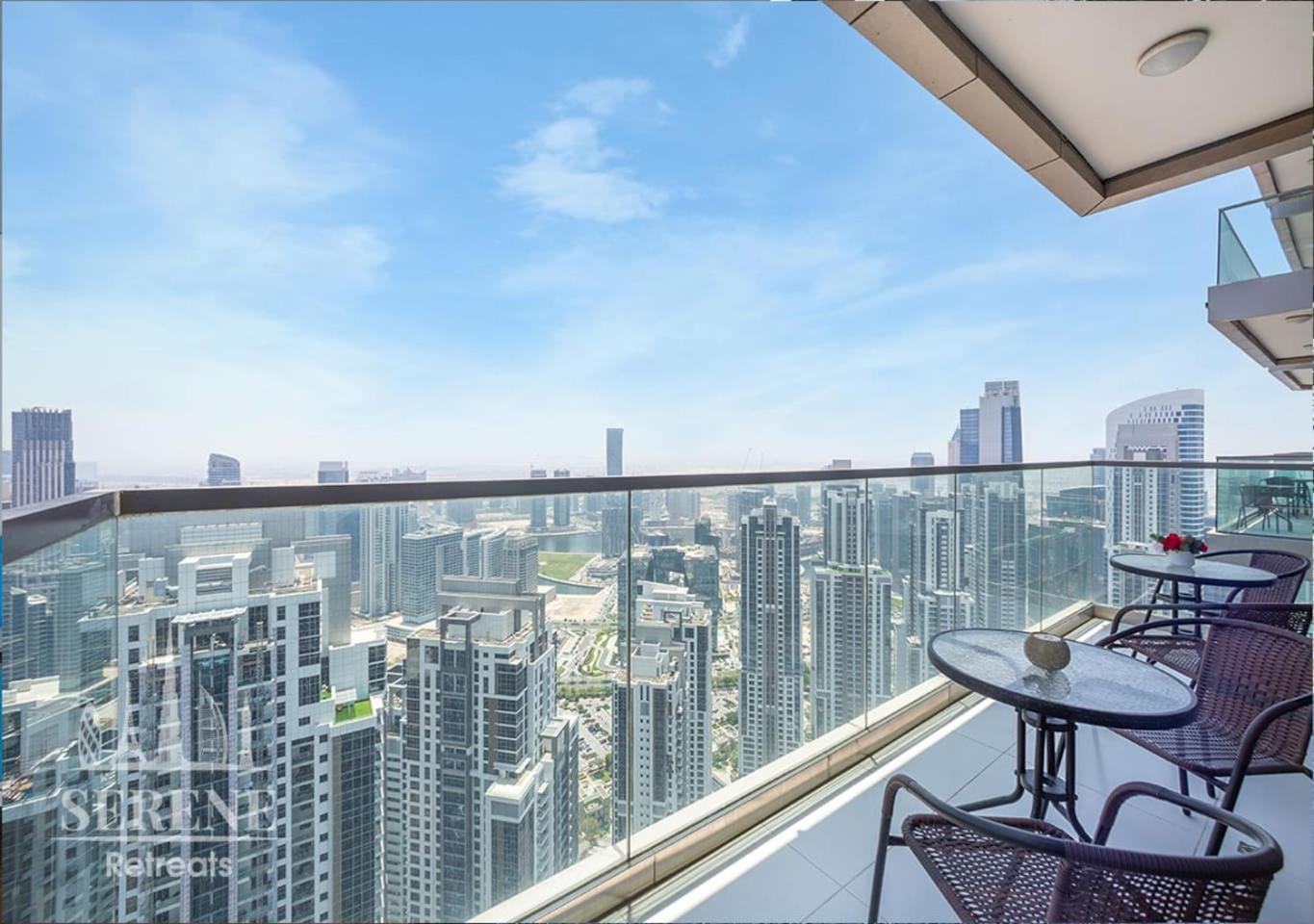 Serene Retreats Paramount Two Bedroom Suite 1 With Burj View Dubái Exterior foto